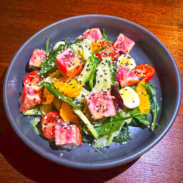 САЛАТ З ТУНЦЕМ