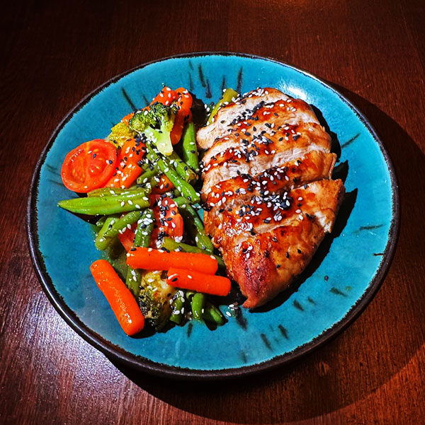 КУРЯЧИЙ З ОВОЧАМИ